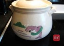 红萝卜竹蔗苹果水的做法图解2