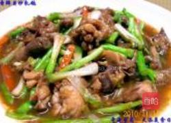 蒜香鲜贝炒乳鸽的做法图解17