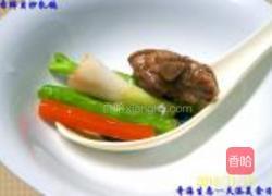 蒜香鲜贝炒乳鸽的做法图解18