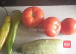 辣炒番茄西葫芦的做法图解1