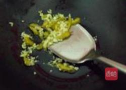 蒜薹菊花胗的做法图解4