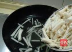 菌菇炒牛肚的做法图解3