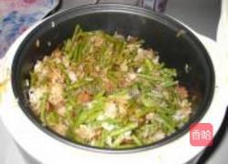 腊肉焖饭的做法图解10