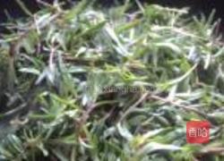 花生碎拌山菜的做法图解2