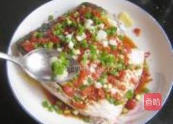 蒜味剁椒蒸青鱼的做法图解8