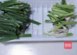 大蒜姬菇炒肉片的做法图解4