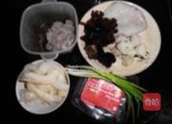 蹄筋烩三鲜的做法图解1