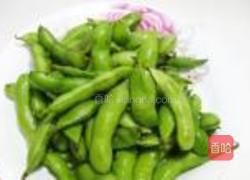 五香毛豆的做法图解1