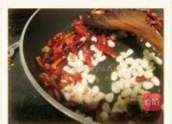 辣子兔丁的做法图解4
