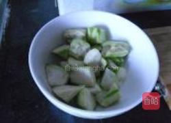 豆腐丝瓜汤的做法图解3