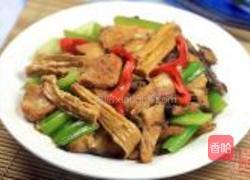 枝竹焖鲩鱼的做法图解9