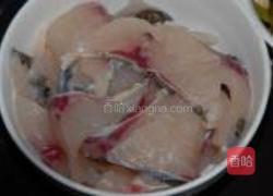 酸菜鱼的做法图解2