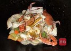 咖喱炒螃蟹的做法图解6