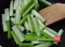 丝瓜烧栗子的做法图解4