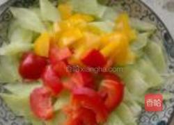 莴笋鸡柳炒彩椒的做法图解1