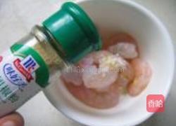 虾仁花菜的做法图解3