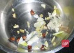 白兰地鸭腿的做法图解3