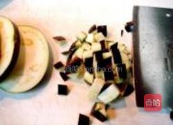 茄子炸酱面的做法图解2