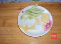 酱烧鲤鱼的做法图解2