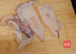 爆炒鱿鱼卷的做法图解1