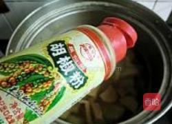 杏鲍菇萝卜排骨煲的做法图解11