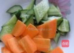 黄瓜炒猪肝的做法图解2