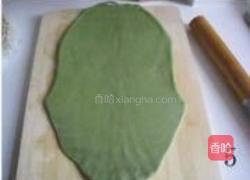 抹茶螺旋酥的做法图解5