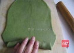 抹茶螺旋酥的做法图解7
