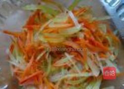 清拌莴笋的做法图解2