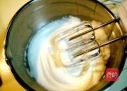 基础戚风蛋糕的做法图解9