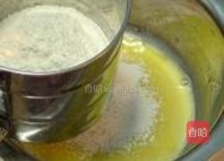 纸杯戚风蛋糕的做法图解4