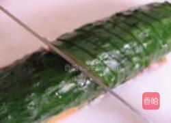 呛拌蓑衣黄瓜的做法图解2