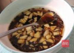 呛拌蓑衣黄瓜的做法图解7
