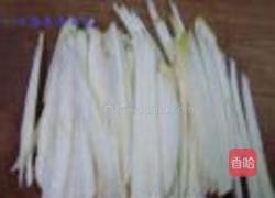 青椒茭白炒鱼柳的做法图解6