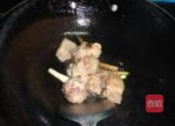 鸭肉焖莲藕的做法图解3