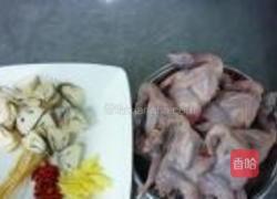 鹌鹑炖盅的做法图解1