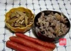 胡萝卜竹笋烧牛肉的做法图解1