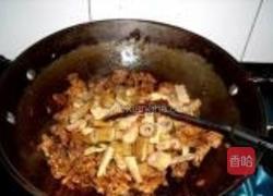 胡萝卜竹笋烧牛肉的做法图解7