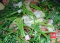 茼蒿炖带鱼的做法图解8