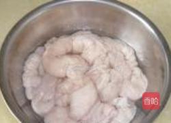 红烧肥肠的做法图解1