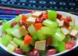 西芹香干拌花生的做法图解7