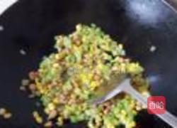 莴笋玉米炒肉丁的做法图解8