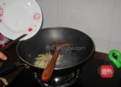 黑椒牛肉炒芹菜的做法图解3