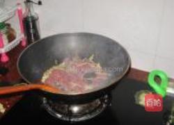 黑椒牛肉炒芹菜的做法图解4