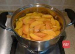 自制黄桃罐头的做法图解4