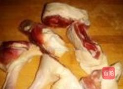 莲藕山药煲鸭汤的做法图解2