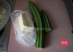 丝瓜炒豆腐的做法图解1