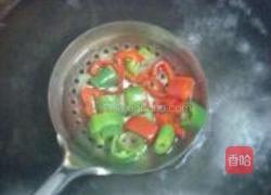 马蹄炒虾球的做法图解5