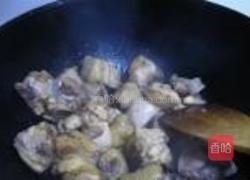 竹笋土豆烧鸡块的做法图解7