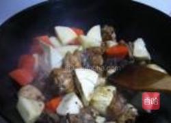 竹笋土豆烧鸡块的做法图解9